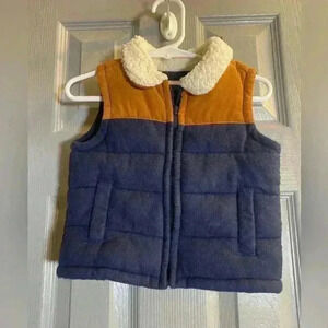 Baby boys puffer vest 6-12 months by Old Navy EUC